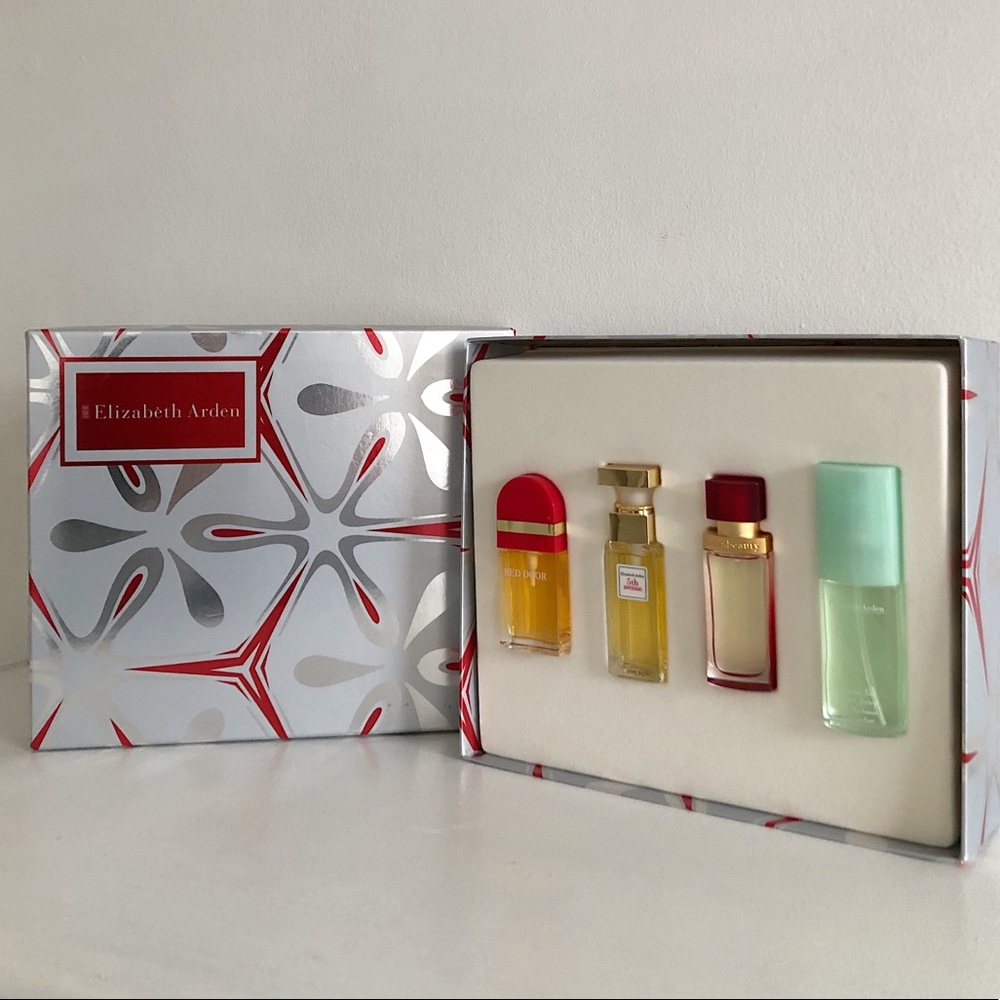 Elizabeth Arden perf set